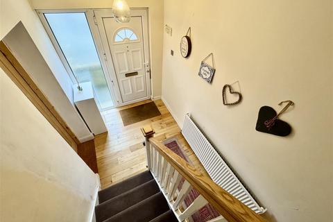 4 bedroom detached house for sale, Fleminghouse Lane, Waterloo, Huddersfield, HD5 8UB