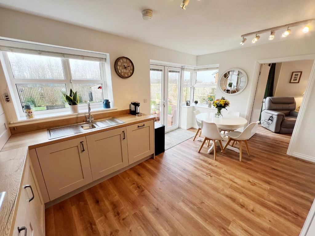 Kitchen / Diner