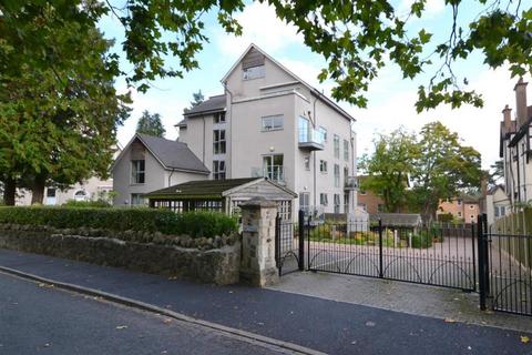 2 bedroom apartment to rent, Albert Road North, Malvern