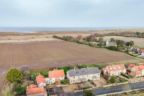 4 bedroom cottage for sale, Main Road, Titchwell, PE31