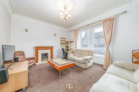 undefined, Park Avenue, Dundee DD4