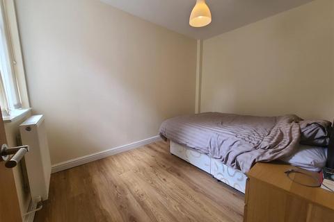6 bedroom semi-detached house for sale, Hailgate, Howden, Goole