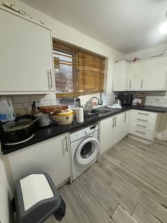 undefined, High Street, Cranford TW5