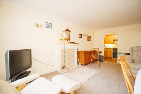 undefined, West Avenue, Filey YO14