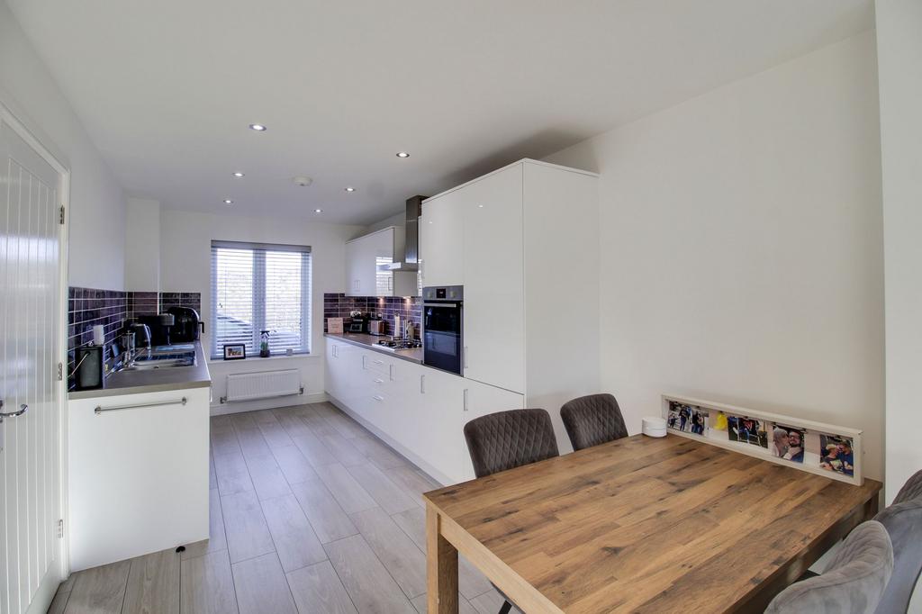 Kitchen / Dining / Family Room