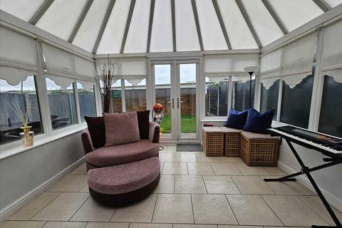 3 bedroom semi-detached house for sale, Manorbier Crescent, Liverpool