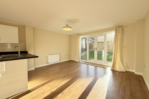 3 bedroom semi-detached house to rent, Whittington Crescent, Oxfordshire OX12