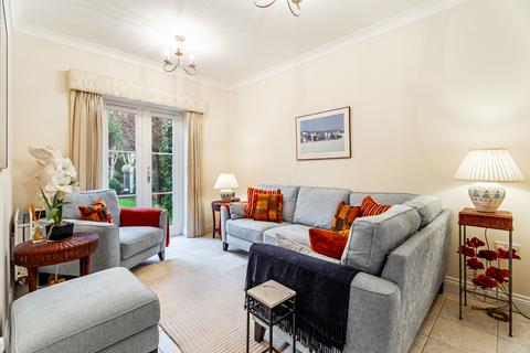 4 bedroom detached house for sale, Devon Mead, Hertfordshire AL10