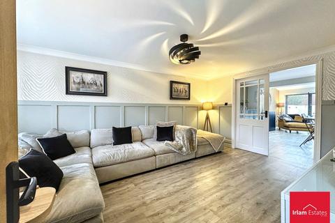 3 bedroom detached house for sale, Buttermill Close, Irlam, M44