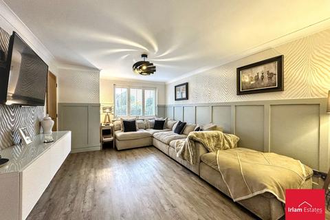 3 bedroom detached house for sale, Buttermill Close, Irlam, M44
