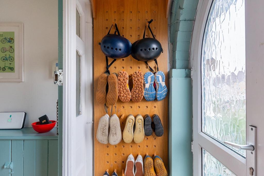 0 A7 RBN - Porch A.jpg