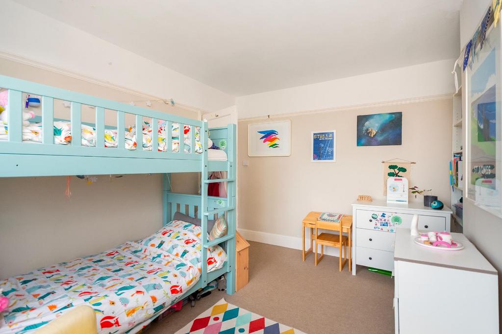 0 A7 RBN - Bedroom E.jpg