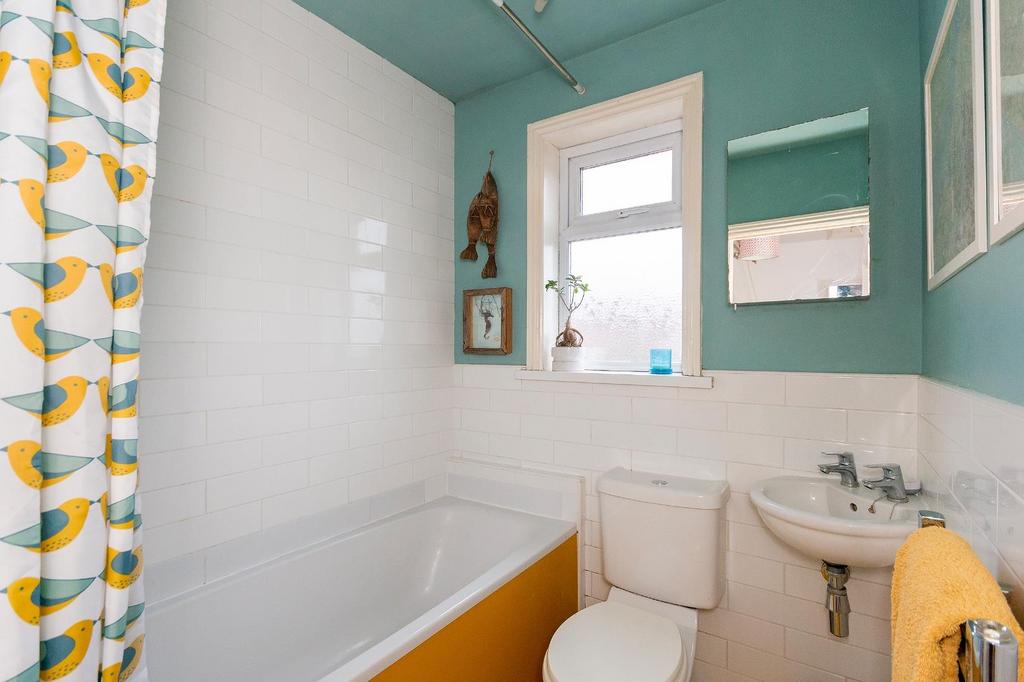 0 A7 RBN - Bathroom A.jpg