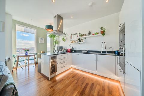Telcon Way, Greenwich