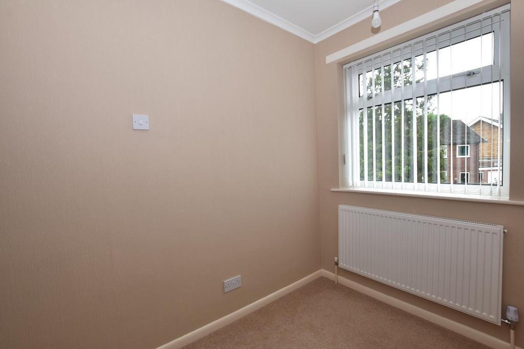 Bedroom 1.1.JPG
