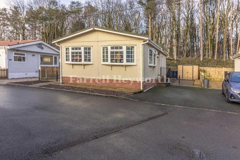 2 bedroom property for sale, Wigan Road, Leyland PR25