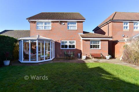 4 bedroom detached house for sale, Sissinghurst Drive, Maidstone, Kent