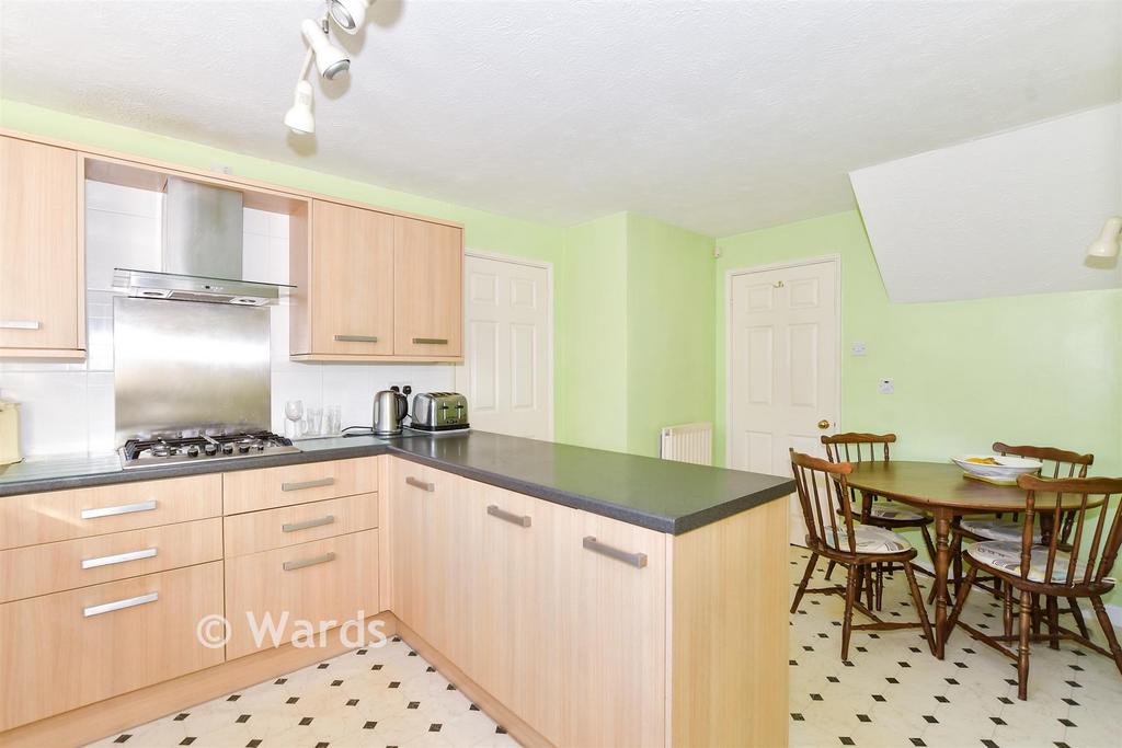 Kitchen/ Breakfast Room