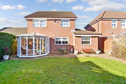 4 bedroom detached house for sale, Sissinghurst Drive, Maidstone, Kent