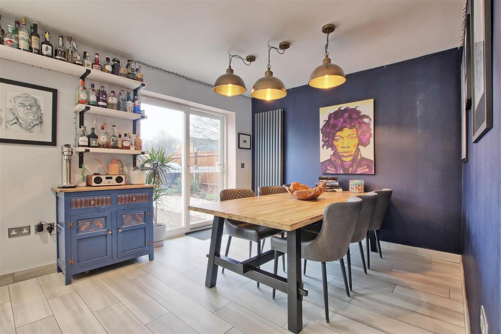 Dining from kitchen.jpg