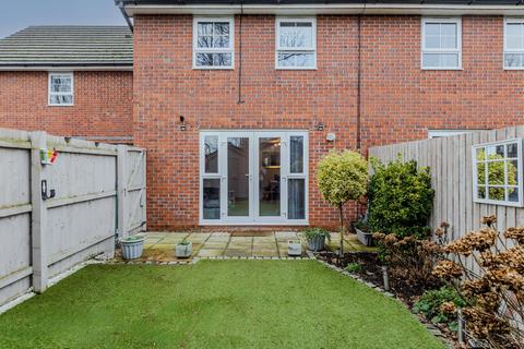 4 bedroom end of terrace house for sale, Halliwell Court, Sandbach CW11