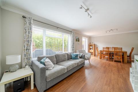 undefined, Madeira Road, Surrey KT14