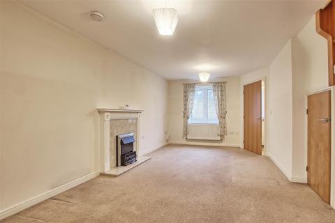 3 bedroom terraced house for sale, Spar Close, Lower Cambourne, Cambridge
