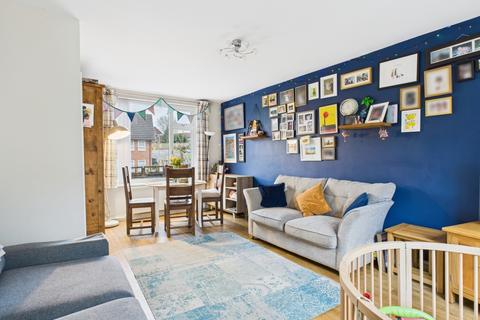 3 bedroom terraced house for sale, Padstow Walk, Hyde, SK14 3JJ