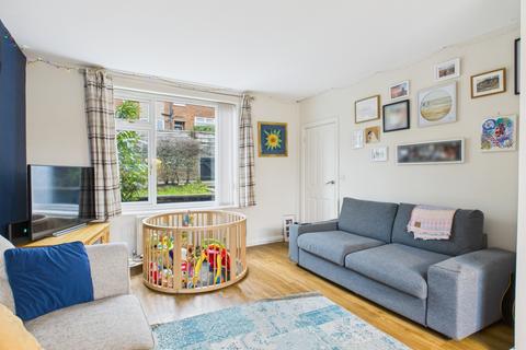 3 bedroom terraced house for sale, Padstow Walk, Hyde, SK14 3JJ
