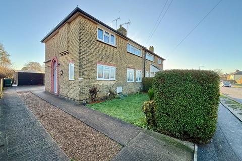 2 bedroom semi-detached house to rent, Hunter Avenue, Willesborough TN24