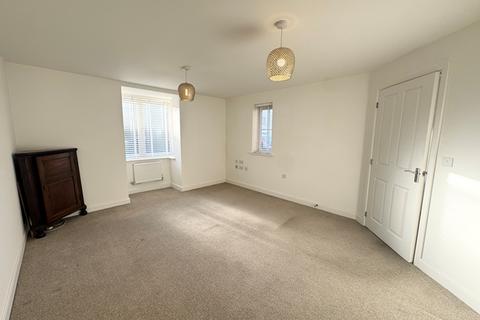 4 bedroom detached house to rent, Modern Four Bedroom Detached House with Garage