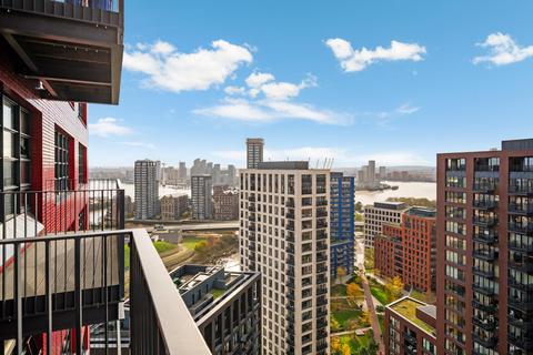 Studio for sale, Defoe House, 123 City Island Way, E14