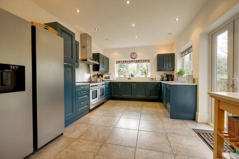 undefined, Glendale Road, Burgess Hill, RH15