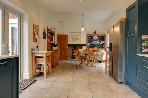 undefined, Glendale Road, Burgess Hill, RH15