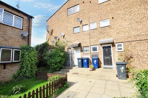 2 bedroom maisonette to rent, Aspen Lane, Northolt, UB5