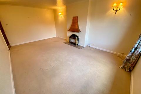 2 bedroom semi-detached bungalow for sale, Springfield Avenue, Honley, Holmfirth
