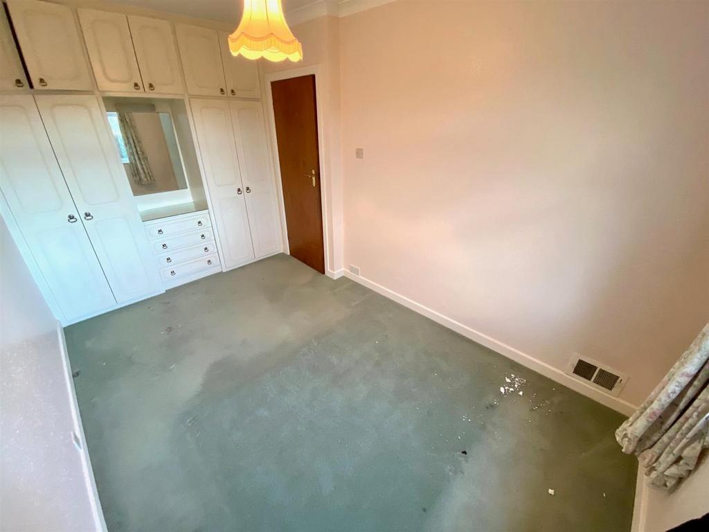 Bramleys Estate Agents - Springfield Avenue - Honl
