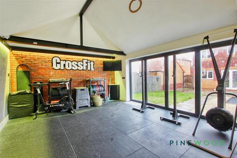 3 bedroom semi-detached house for sale, Masefield Way, Holmewood S42