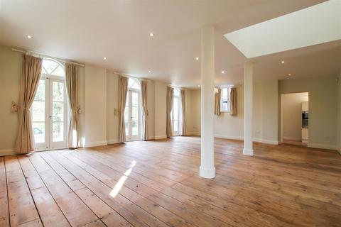 undefined, High Street, Cambridge CB25