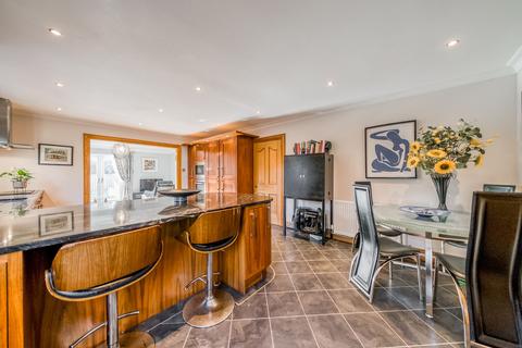 undefined, 2c Albert Street, Helensburgh, G84 7SG