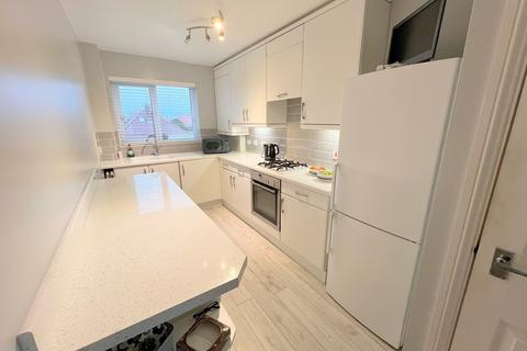 2 bedroom flat for sale, 49 Seaward Avenue, Barton On Sea, New Milton, Hampshire. BH25 7HN