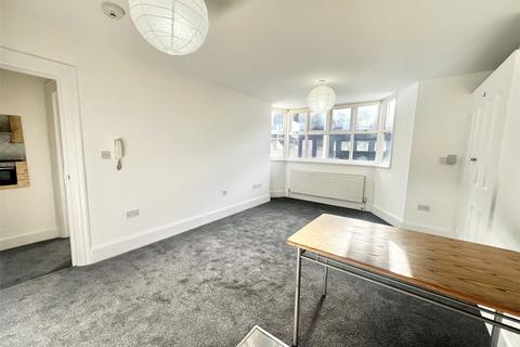 1 bedroom flat to rent, Station Road, Hertfordshire WD17