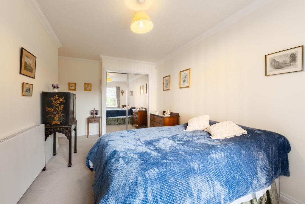 Bedroom-2.jpg