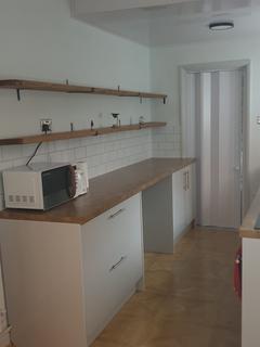 3 bedroom terraced house to rent, Ellis Avenue, Belgrave, Leicester LE4