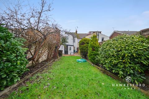 3 bedroom end of terrace house for sale, Harvey Road, Gillingham ME8