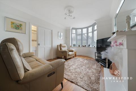 3 bedroom end of terrace house for sale, Harvey Road, Gillingham ME8