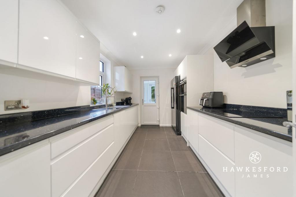 Harvey Road, Gillingham - Kitchen