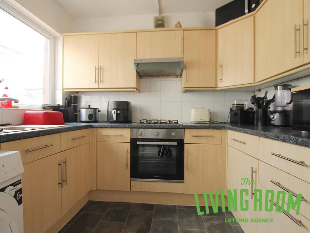 Kitchen 2
