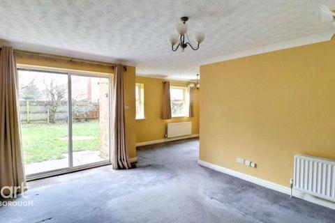 3 bedroom detached house for sale, Cemetery Road, Whittlesey