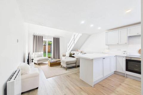 undefined, Salters Close, Worcester, Worcestershire, WR4